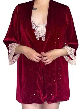 Red velvet robe & lingerie dress